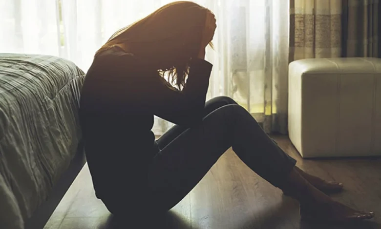 What causes depression? Ways to get rid of depression