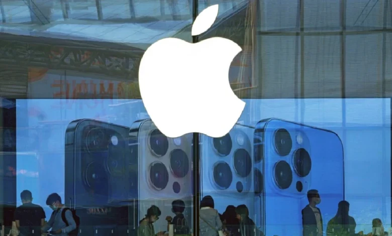 apple's-factory-is-not-moving-from-china-to-india